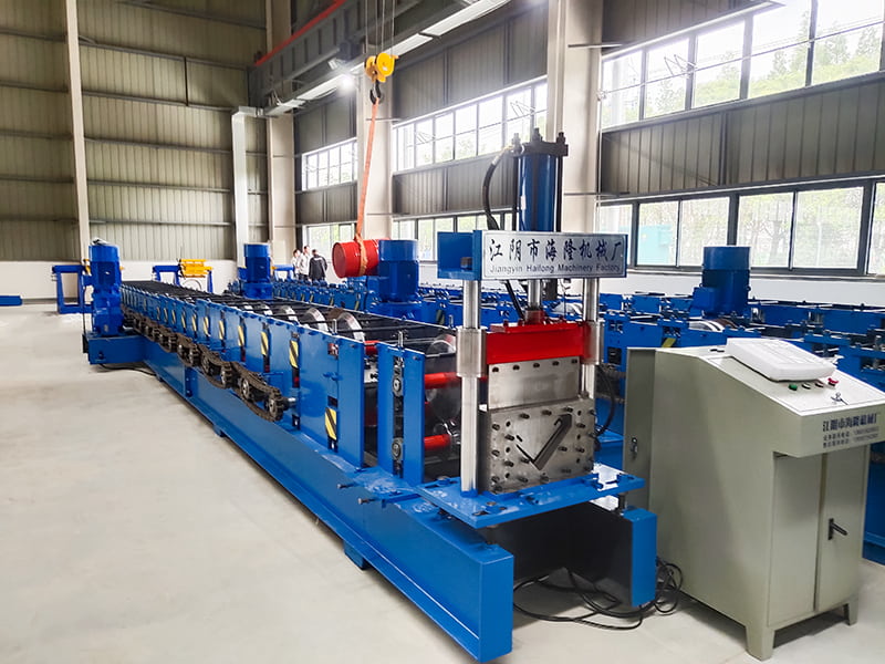 Flatpack konténerház oszlopos tekercsformázó gép